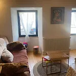 Charmante Maison Au Coeur D'un Village Auvergnat *