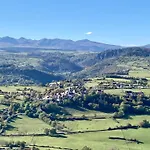 Charmante Maison Au Coeur D'un Village Auvergnat