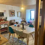 Semesterbostad Charmante Maison Au Coeur D'un Village Auvergnat Saint-Diery