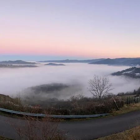 Charmante Maison Au Coeur D'un Village Auvergnat