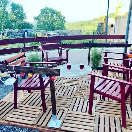 Prázdninový dům Charmante Maison Au Coeur D'un Village Auvergnat Saint-Diery