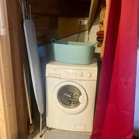 Charmante Maison Au Coeur D'un Village Auvergnat Prázdninový dům