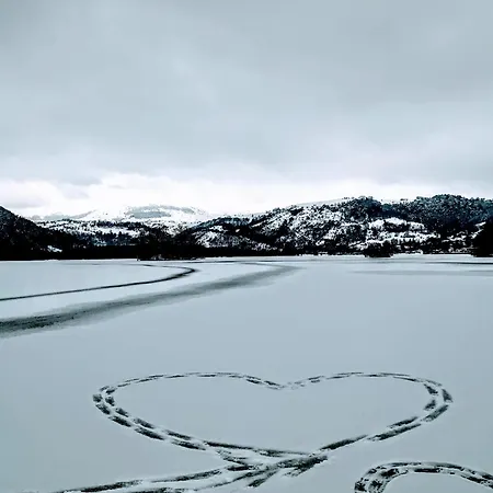 Prázdninový dům Charmante Maison Au Coeur D'un Village Auvergnat Saint-Diery