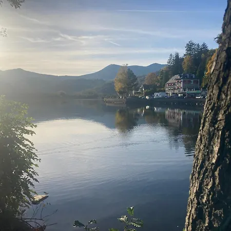 Charmante Maison Au Coeur D'un Village Auvergnat * Saint-Diery