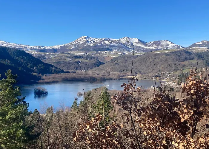 Feriehus Charmante Maison Au Coeur D'un Village Auvergnat