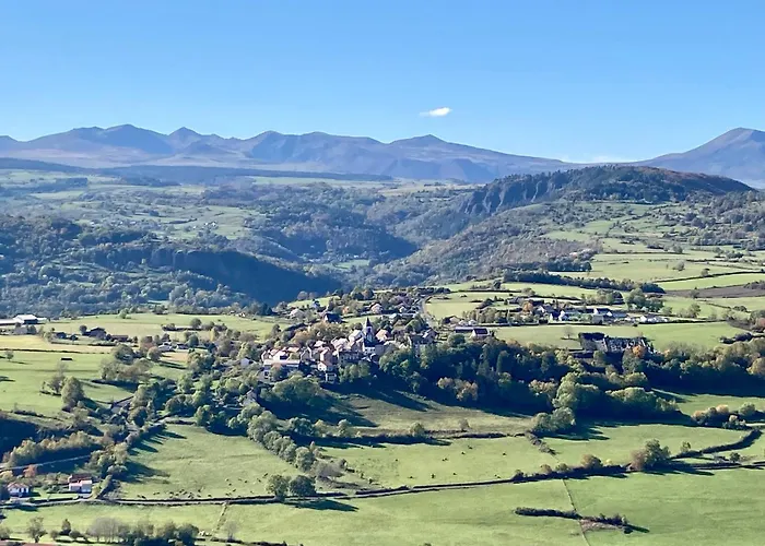 Charmante Maison Au Coeur D'un Village Auvergnat